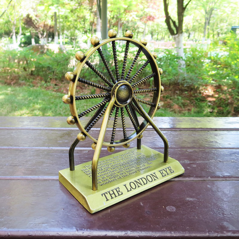 Retro Metal London Eye Ferris  - Office Furniture London recension och pris